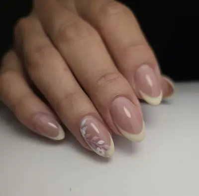 NailVia - Маникюр Педикюр Стара Загора
