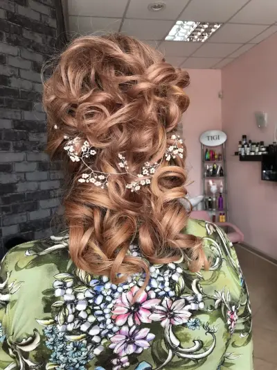 "Александър"