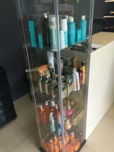 Beauty salon MARI