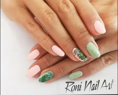 Roni Nail Art