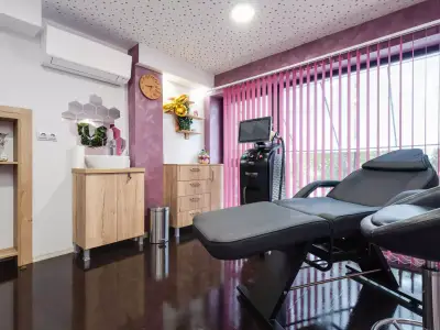 Клуб за красота "Приятели" Friends beauty club