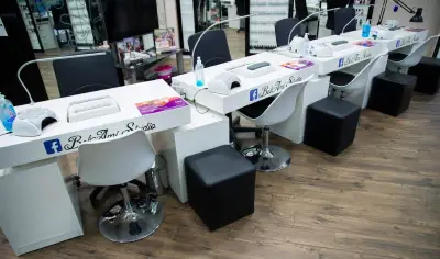 BelAmi Studio - Mega Mall