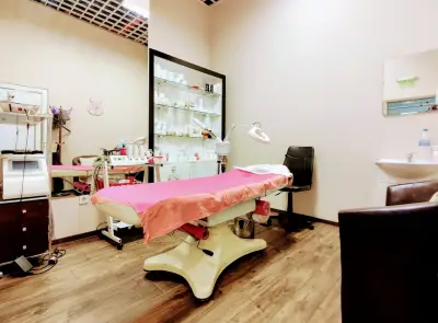 BelAmi Studio - Mega Mall