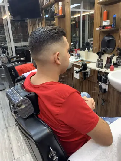 Бръснарски Салон Е&S Barber