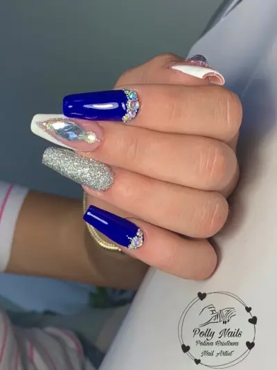 Polly Nails