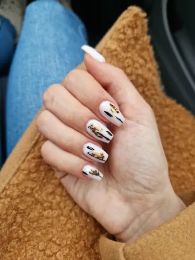 DG Nails