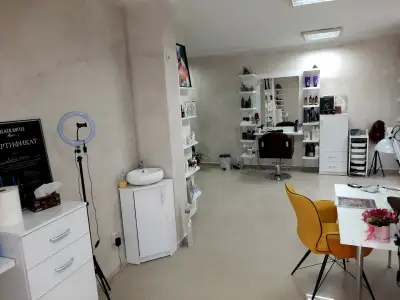 V&M Beauty studio