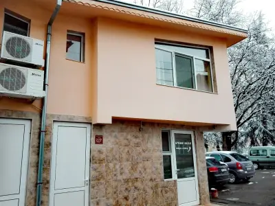 Дани-М