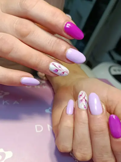 Маникюр Габрово "Dream Nails T"