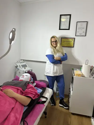 Салон за красота "VeRa NaiLs" | Маникюр | Педикюр | Козметик | Изграждане на мигли | Почистване на лице