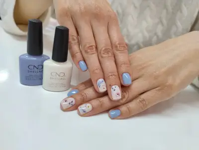 Nanni Nails