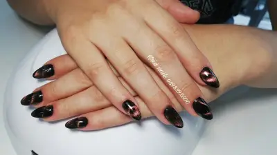 Hrisi Nails