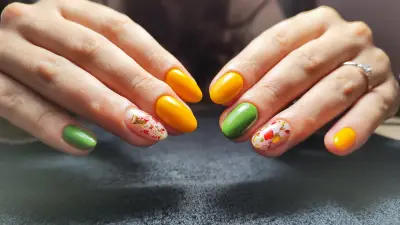 Sun Nails