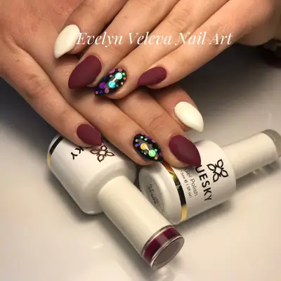 Evelyn Veleva Nail Art