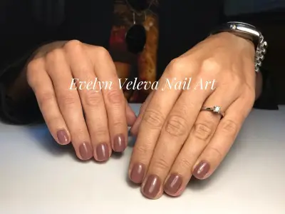 Evelyn Veleva Nail Art