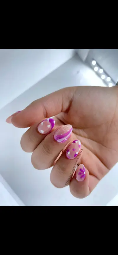 Geri Borislavova Nails Art- салон за маникюр и педикюр