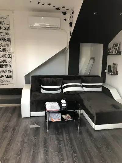 The House / Beauty Salon