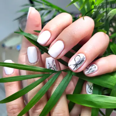 Салон за маникюр и педикюр The Nail Place