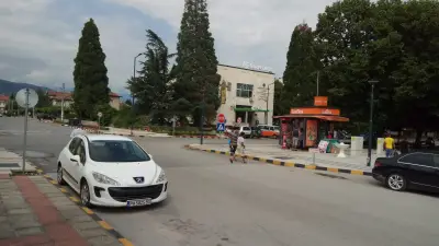 Банка ДСК