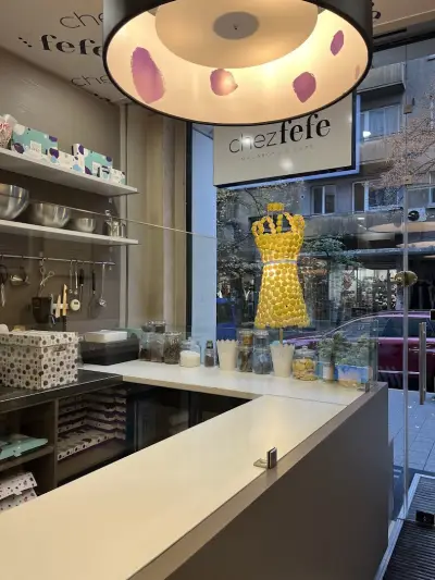 Chez Fefe macarons & café