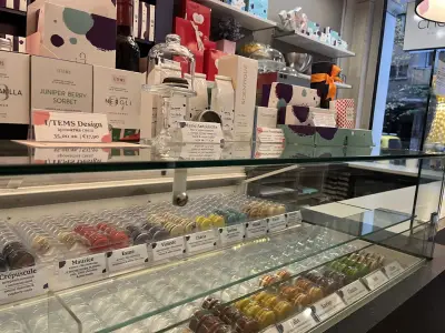 Chez Fefe macarons & café