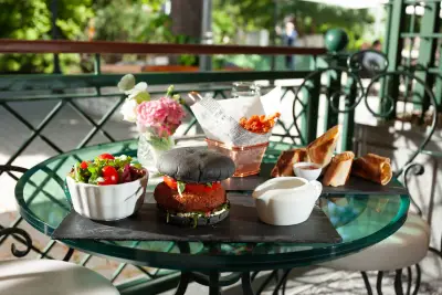 Grand Café