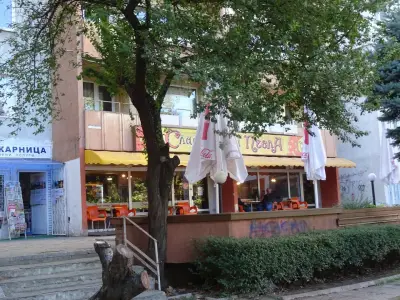 Сладкарница Пчела Бели брези