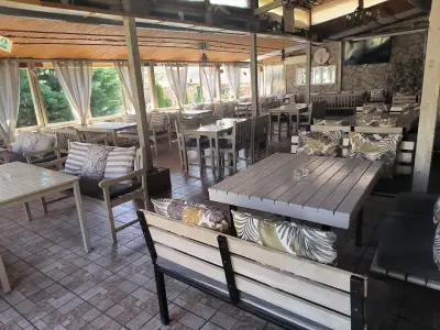 Сладкарницата Цалапица (Optimum Restaurant)