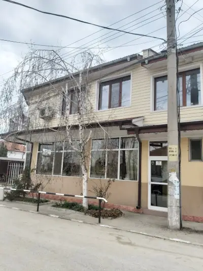 Сладкарница "Росица"