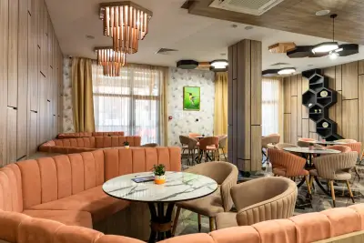 Santé Saloon Vienna - Виенска сладкарница