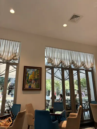Nero-Sweet moments, Varna