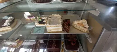 Сладкарница за народа "Атлант"
