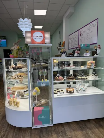Кафе-сладкарница "Алис" | Alice cakes and coffee | Торти Алис кв.Тракия, Пловдив