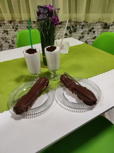 Кафе сладкарница Лилия