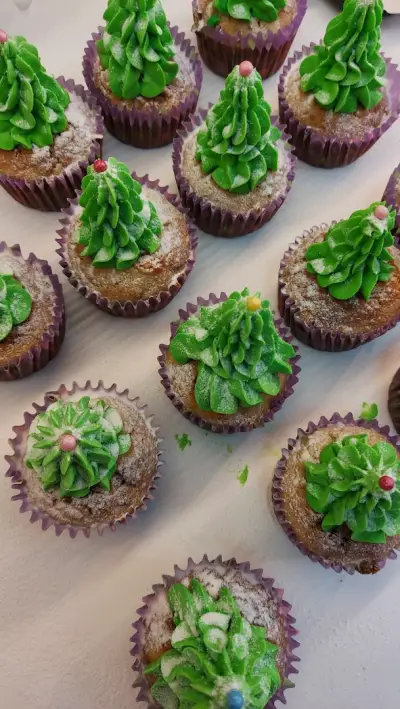 Violet bakery