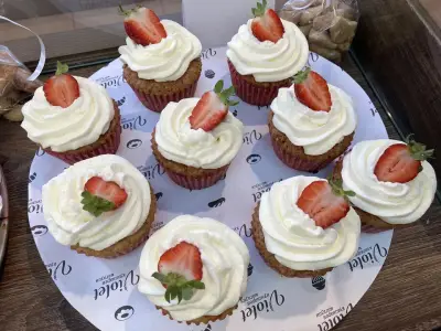 Violet bakery