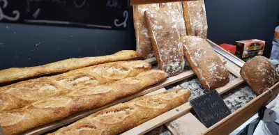 Komat Bakery