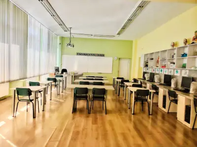 СПОРТНО УЧИЛИЩЕ "ДРЪСТЪР"