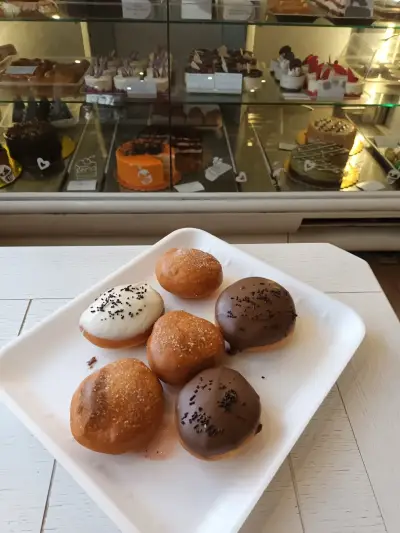 Кафе сладкарница Фаворит, Ловеч