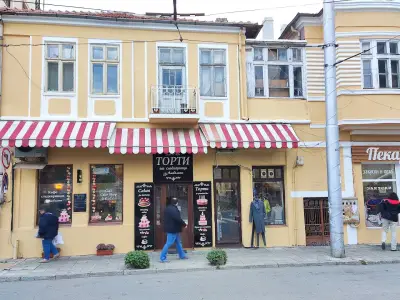 Сладкарница Амбелино 2