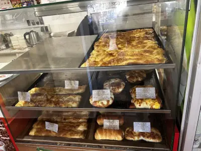 Пекарна при Ани и Леля