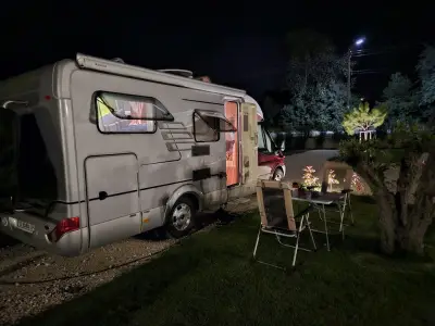 Holiday mobile