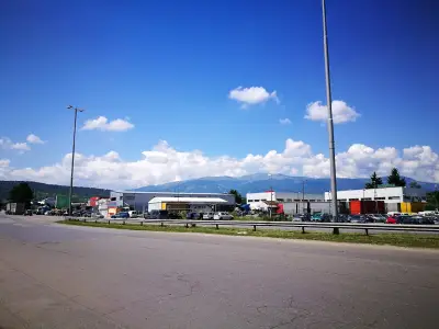 АВТО КЪЩА”ЛАСЕРМАН КАРС”