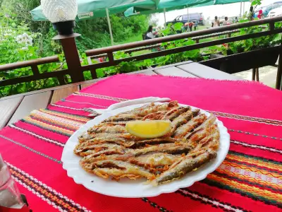 Ресторант край Реката