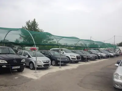 Lunik Auto OOD