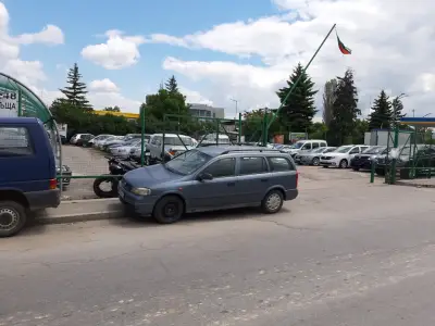 Lunik Auto OOD