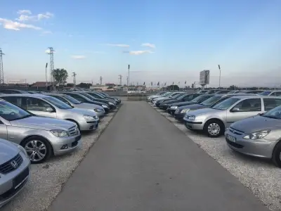 Ивекаауто Автокъща