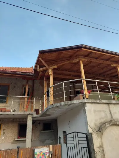 Стоилов и Син Безшевни улуци Самоков/Метални керемиди/Водосточни тръби/Строително-ремонтни дейности