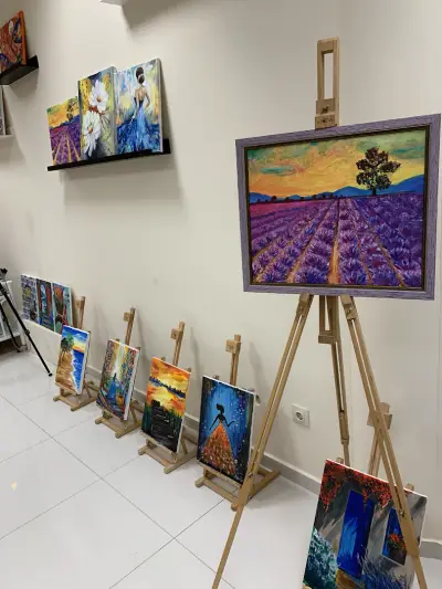 Spot Art Studio paint & wine