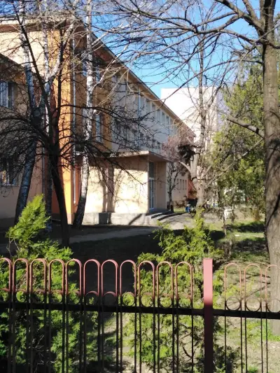 Основно училище "Иван Вазов"
